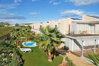 L'Escala Resort